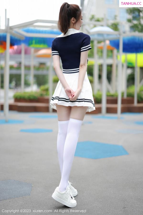 梦心玥  [XiuRen]高清写真图 2023.09.20 No.7416 梦心玥 美腿运动第3张图片
